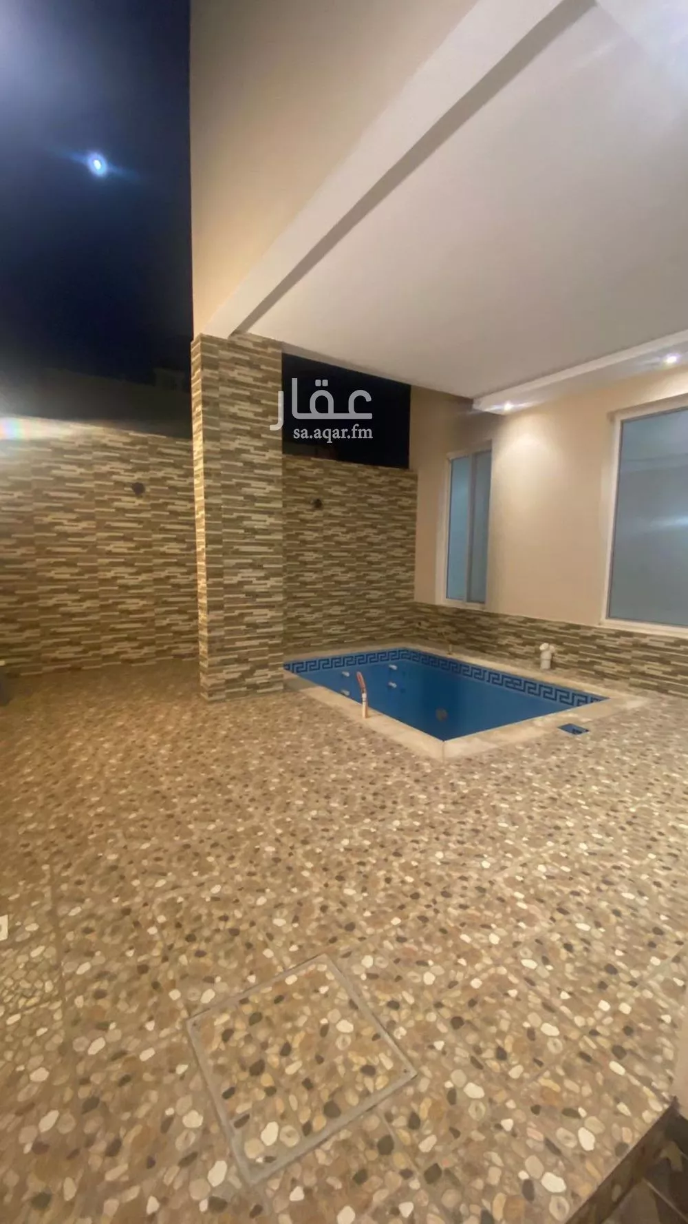 9 bedroom villa in Al Yaqout 2