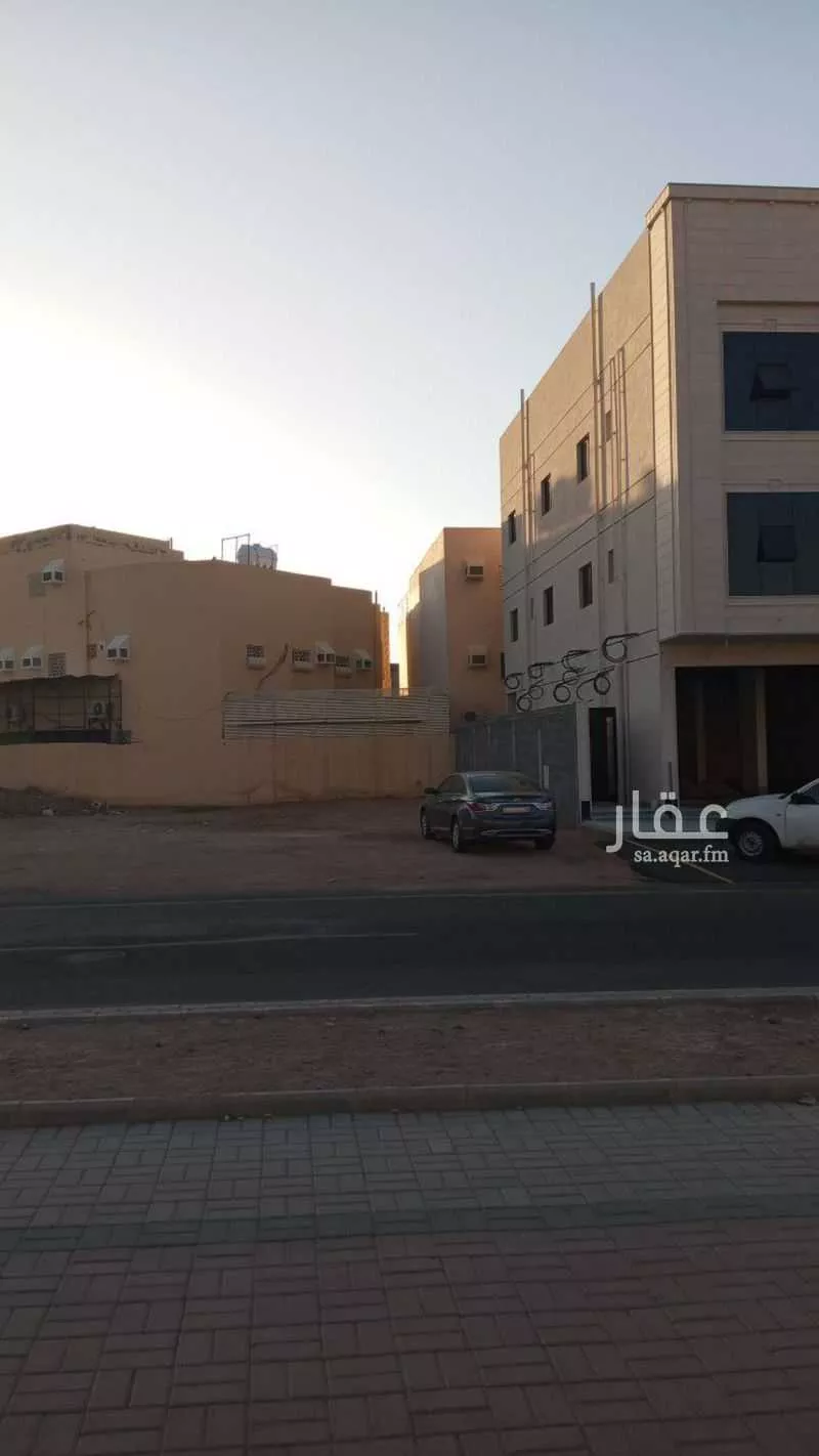 618 sqm land in Al Salam 2