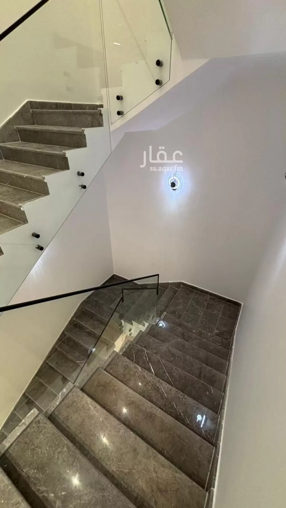 5 bedroom villa in Al Difa 14