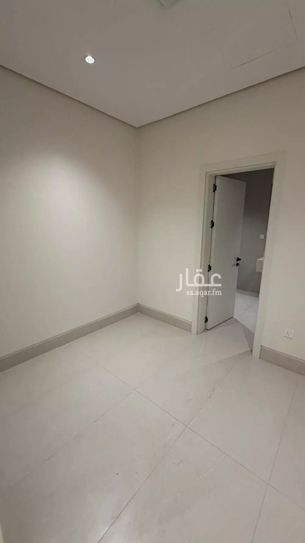 فيلا 8 غرف في السد 16