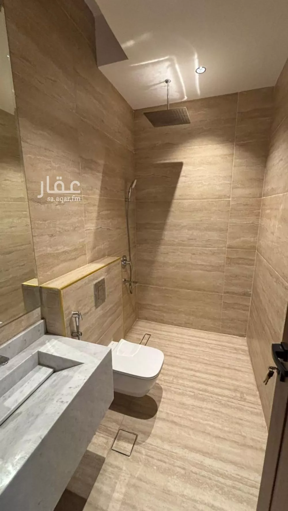 6 bedroom villa in Mudhainib 10