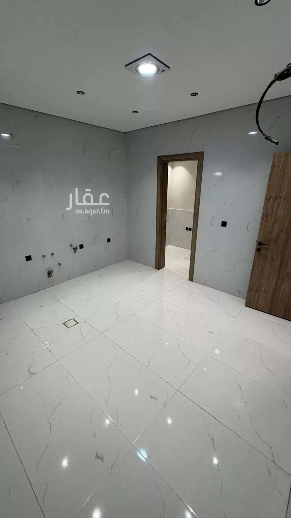 فيلا 4 غرف في شوران 3