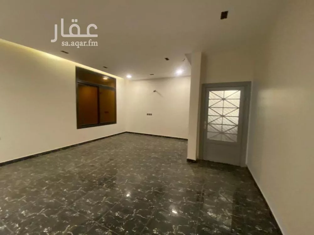 4 bedroom villa in Al Balqaa 5
