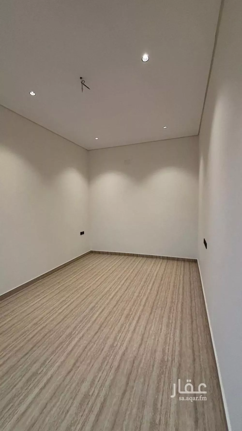 6 bedroom villa in Mudhainib 3