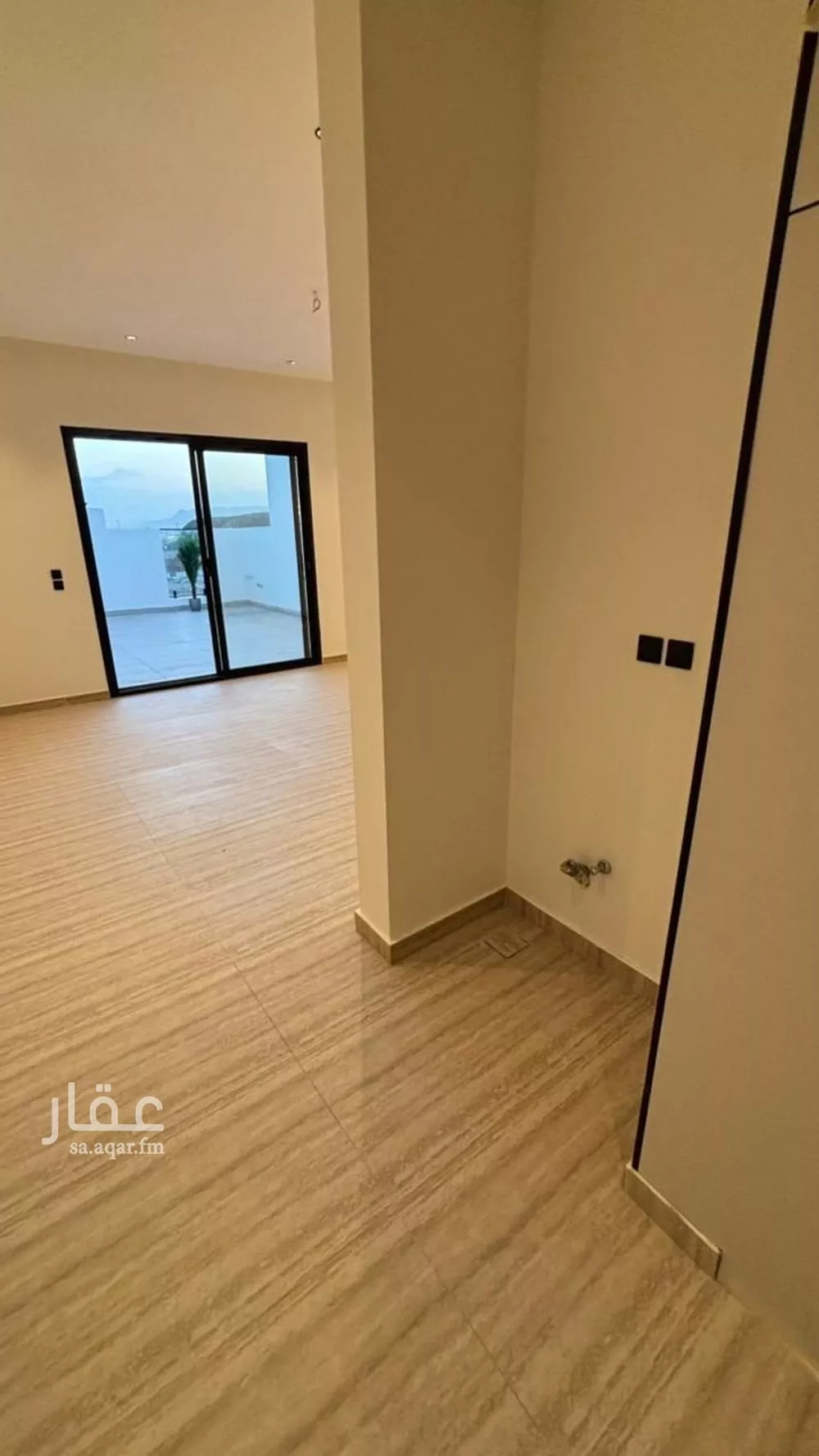 6 bedroom villa in Mudhainib 8