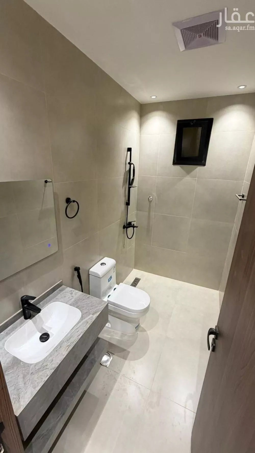 7 bedroom villa in Warqan 17