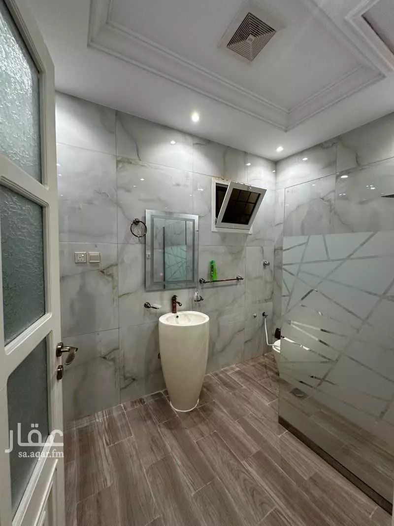 8 bedroom villa in Nubala 23
