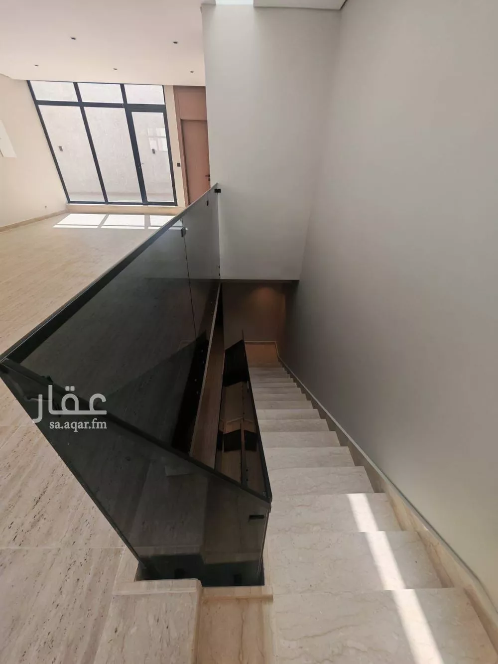 فيلا 5 غرف في عين الخيف 11