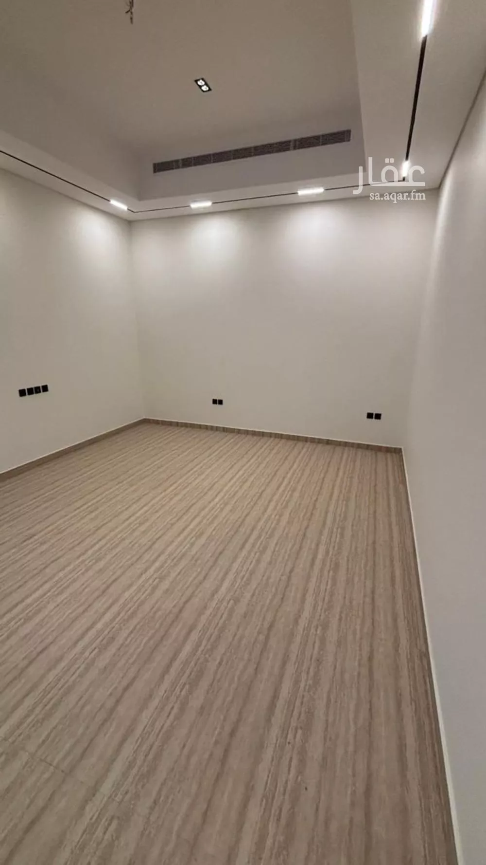 6 bedroom villa in Mudhainib 2