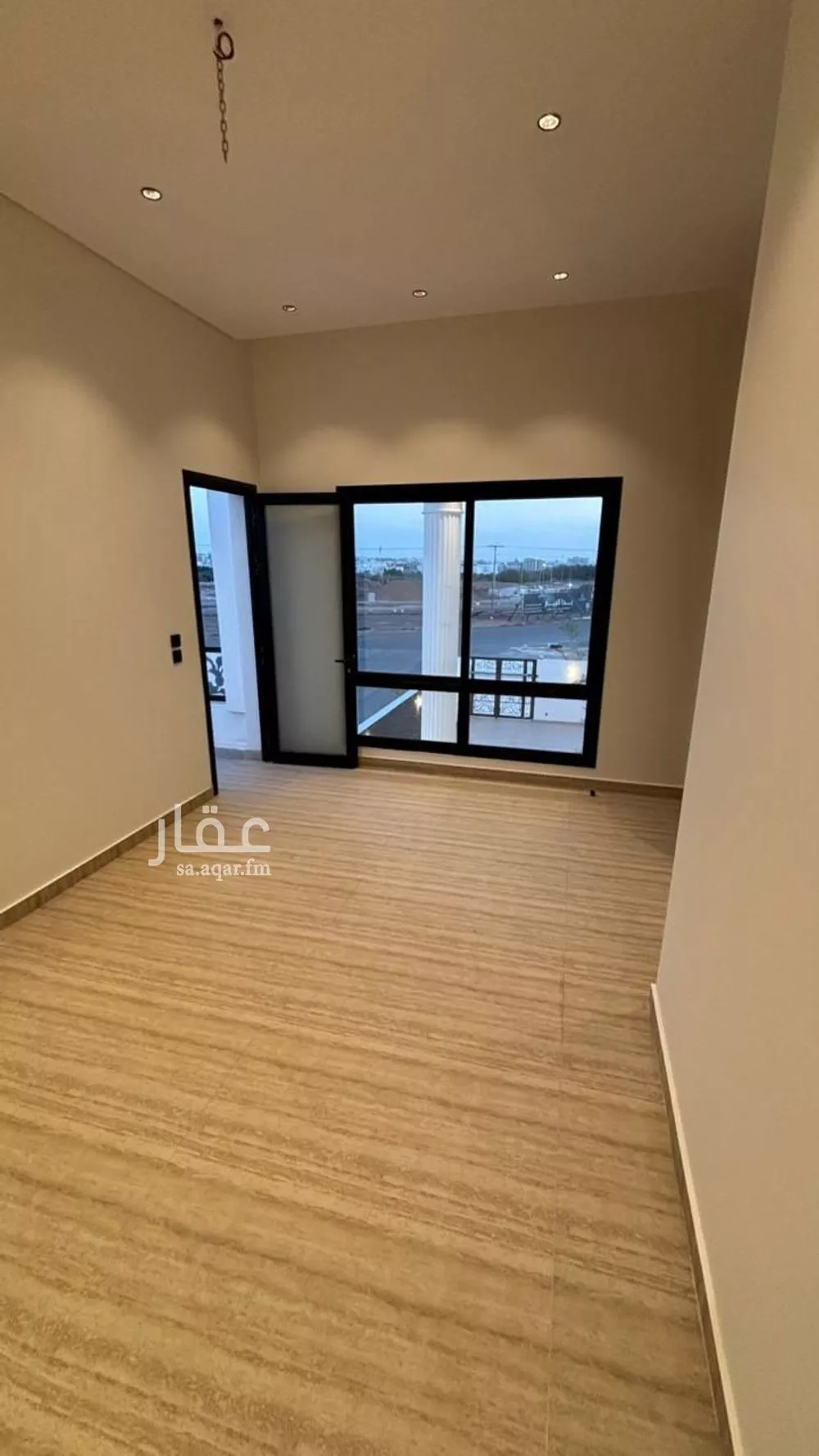 6 bedroom villa in Mudhainib 5