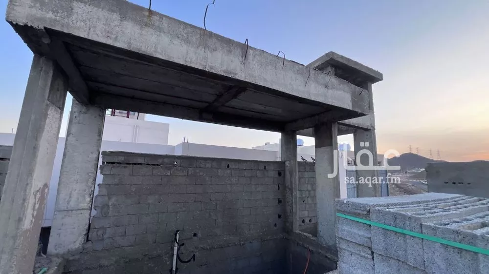 6 bedroom villa in Qalat Makhit 11
