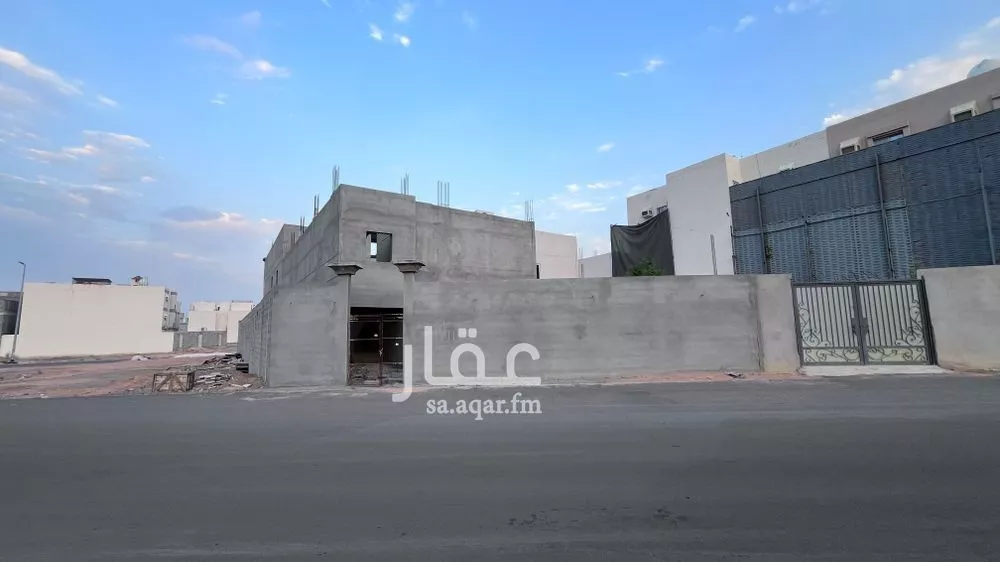 6 bedroom villa in Qalat Makhit 3
