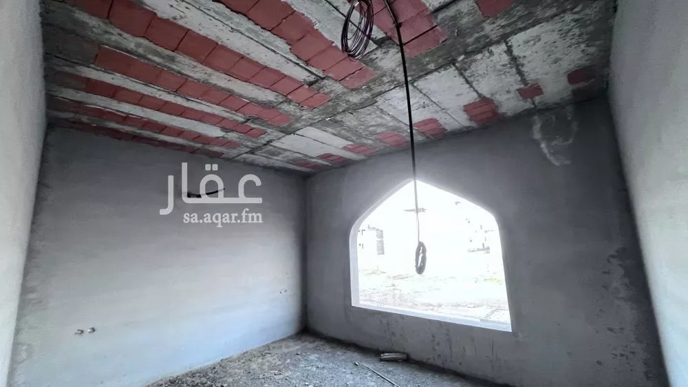 6 bedroom villa in Qalat Makhit 8