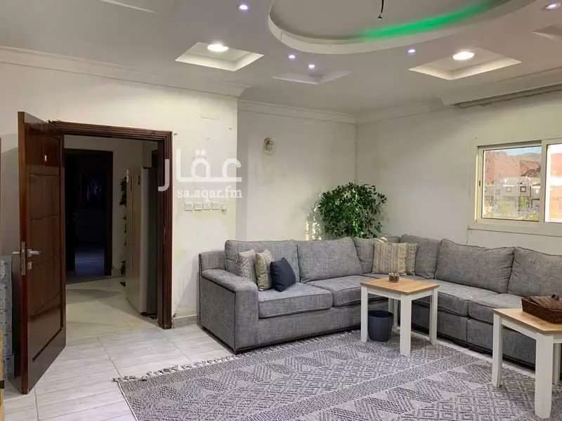 8 bedroom villa in Warqan 3