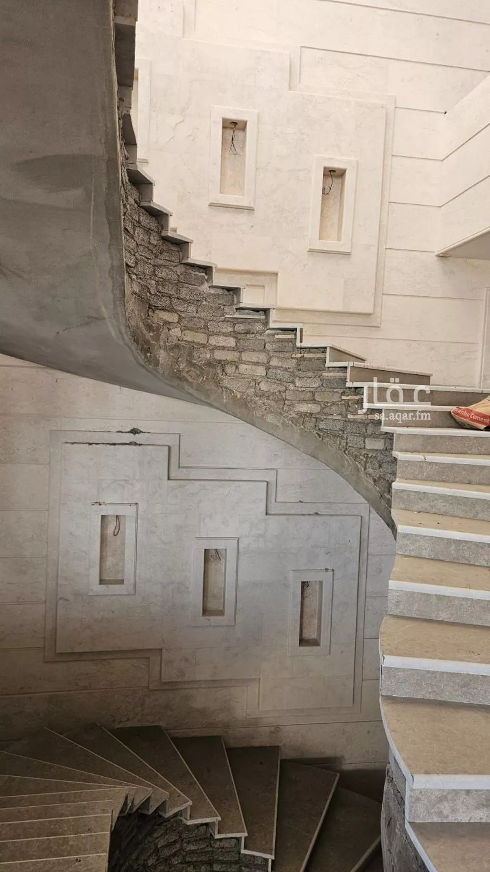 10 bedroom villa in Al Rawabi 7