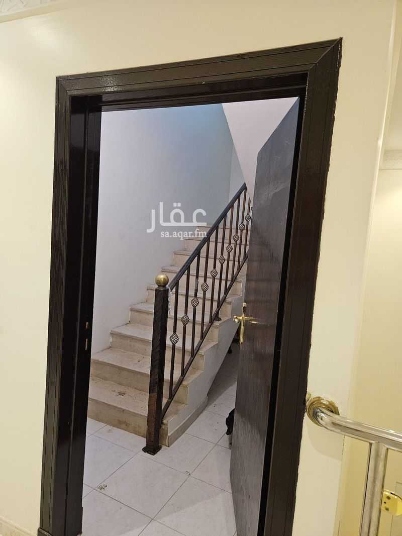 5 bedroom villa in Qurtubah, Riyadh 6