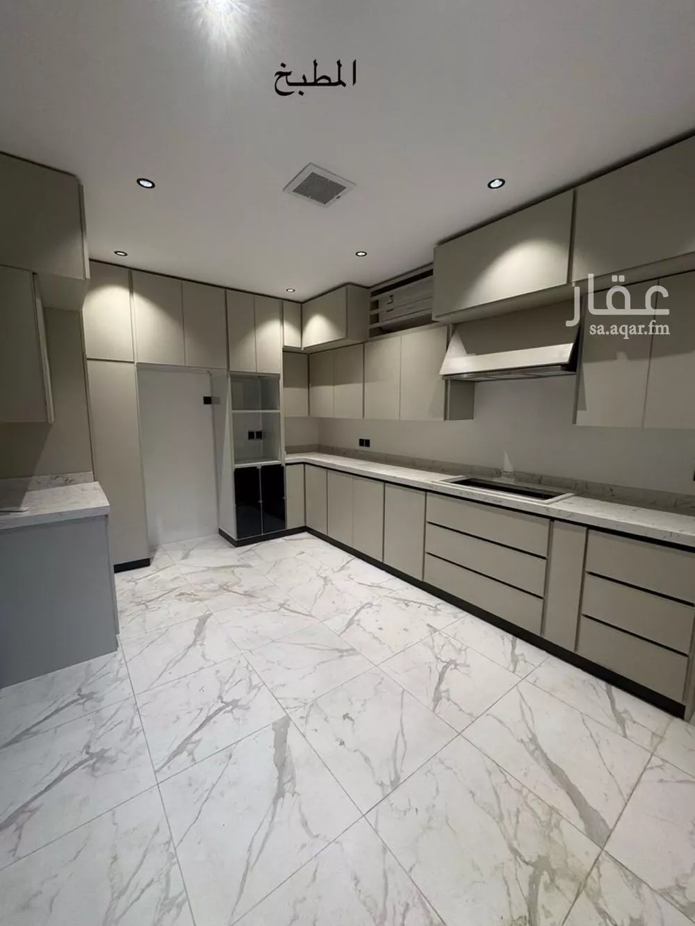 5 bedroom villa in Al Qairawan, Riyadh 29