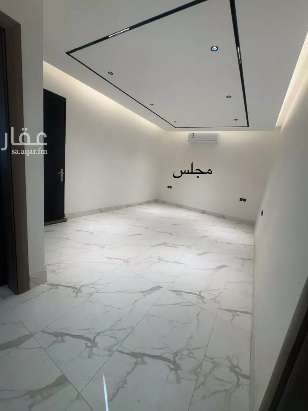 5 bedroom villa in Al Qairawan, Riyadh 8