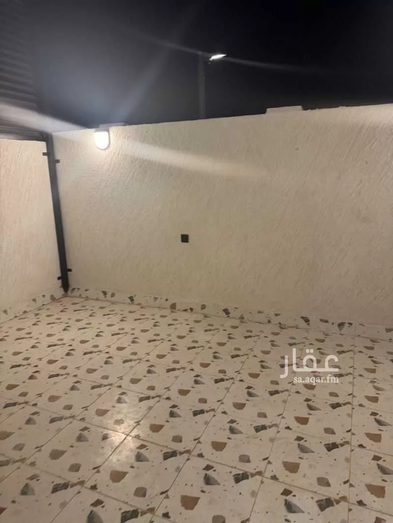 فيلا 7 غرف في الدفاع 2