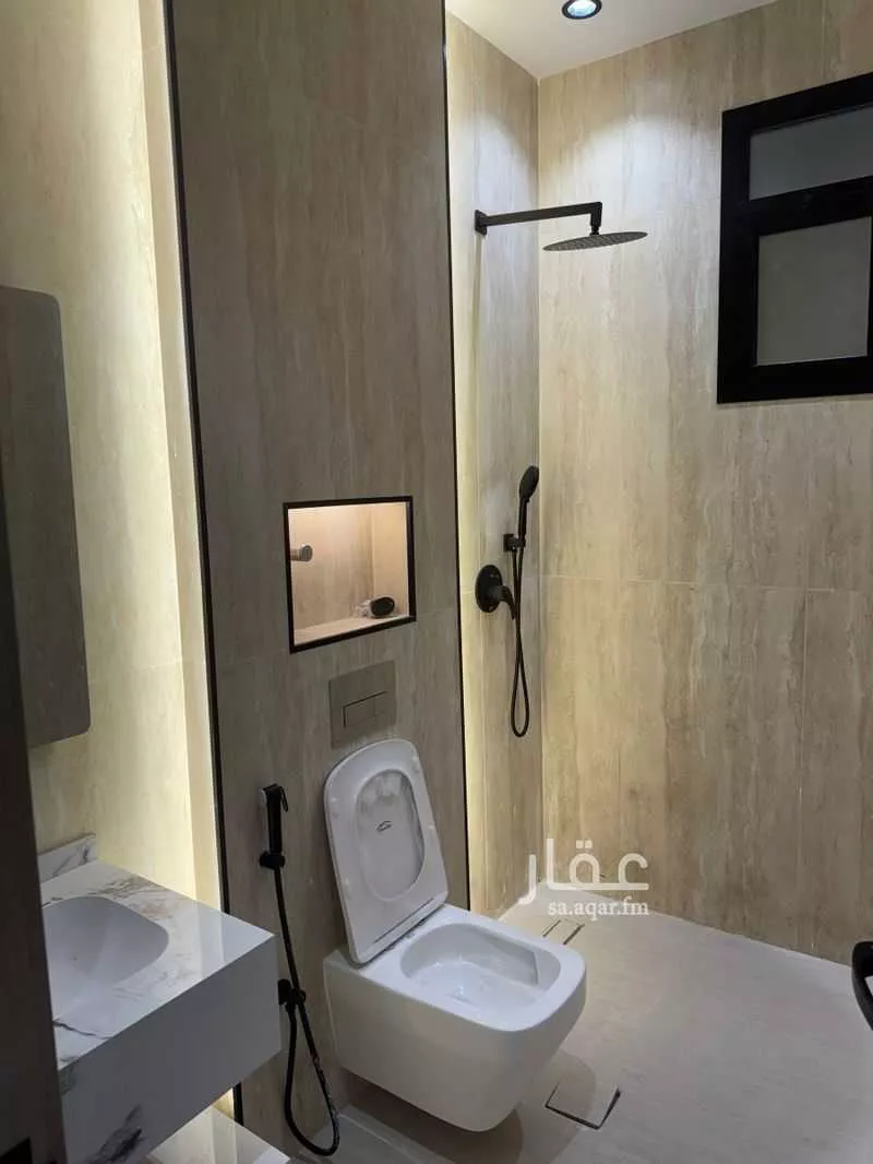 فيلا 7 غرف في الدفاع 12