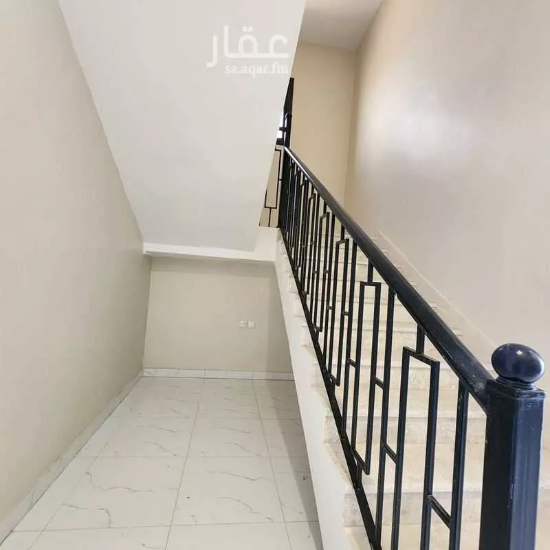 فيلا 5 غرف في المطار 11