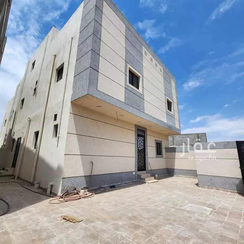 فيلا 5 غرف في المطار 26
