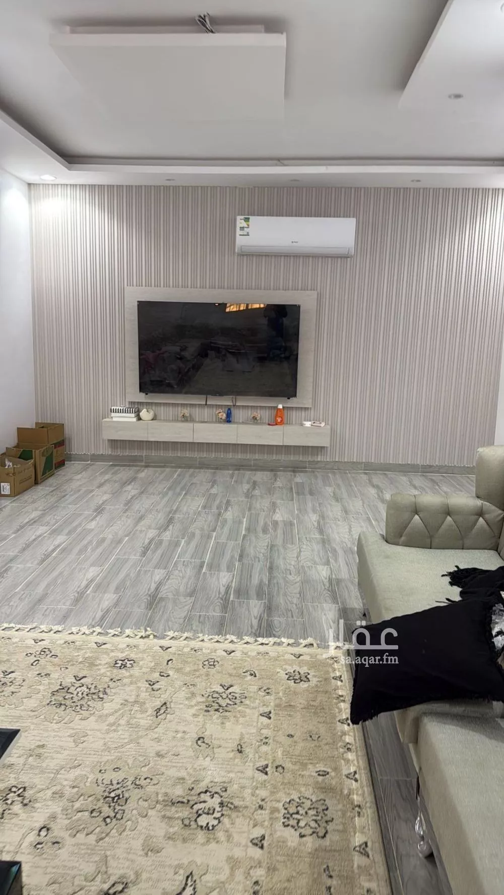 8 bedroom apartment in Al Sakb 3