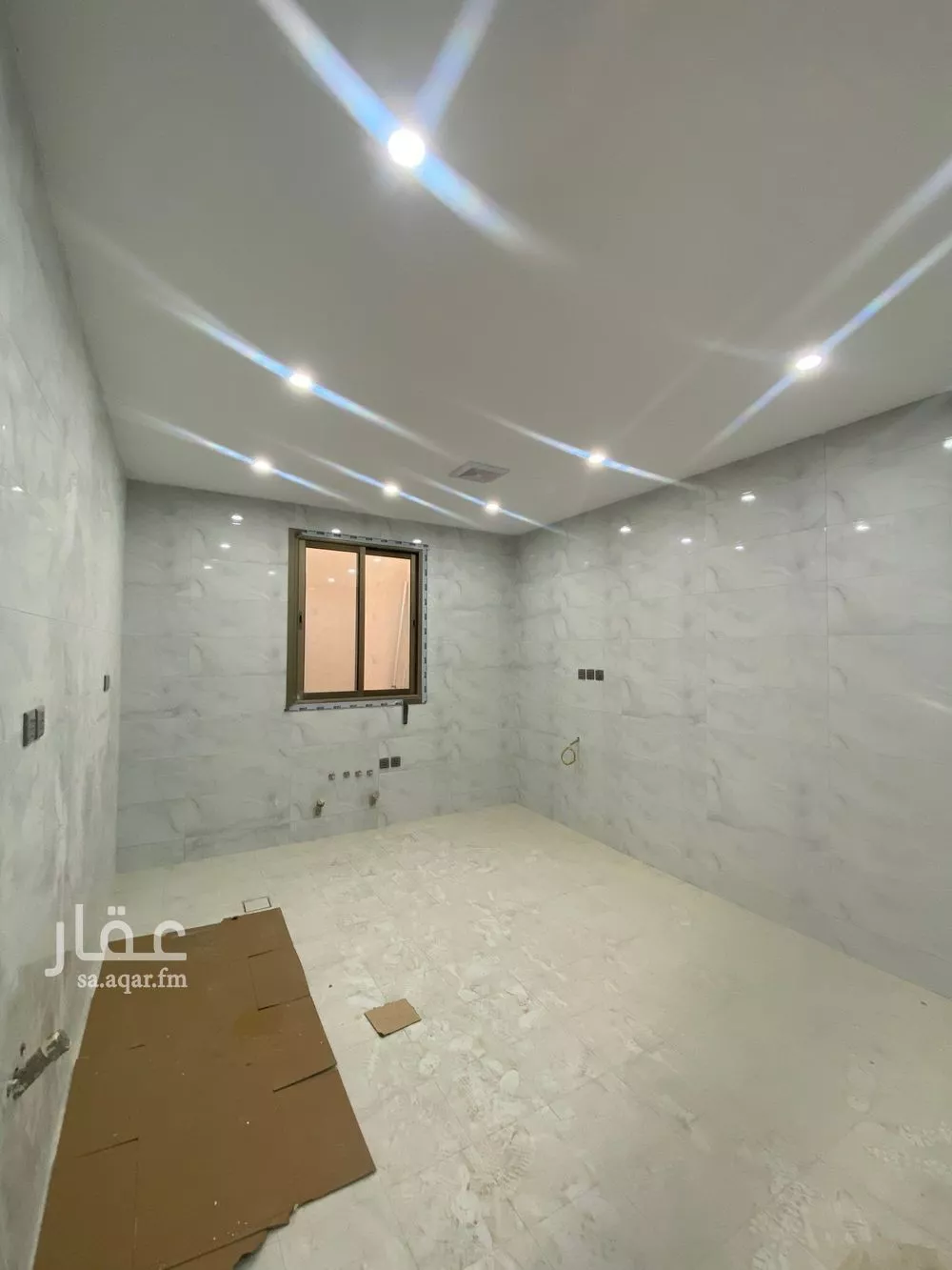 فيلا 6 غرف في خاخ 3
