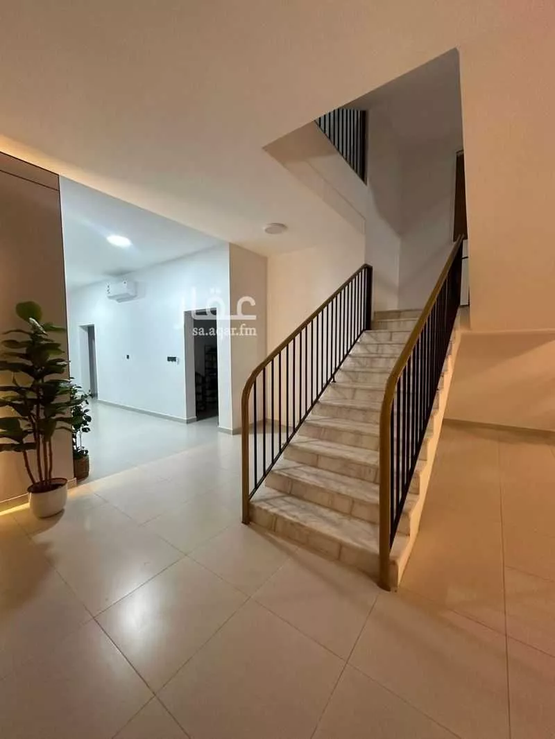 6 bedroom villa in Al Ranuna 11