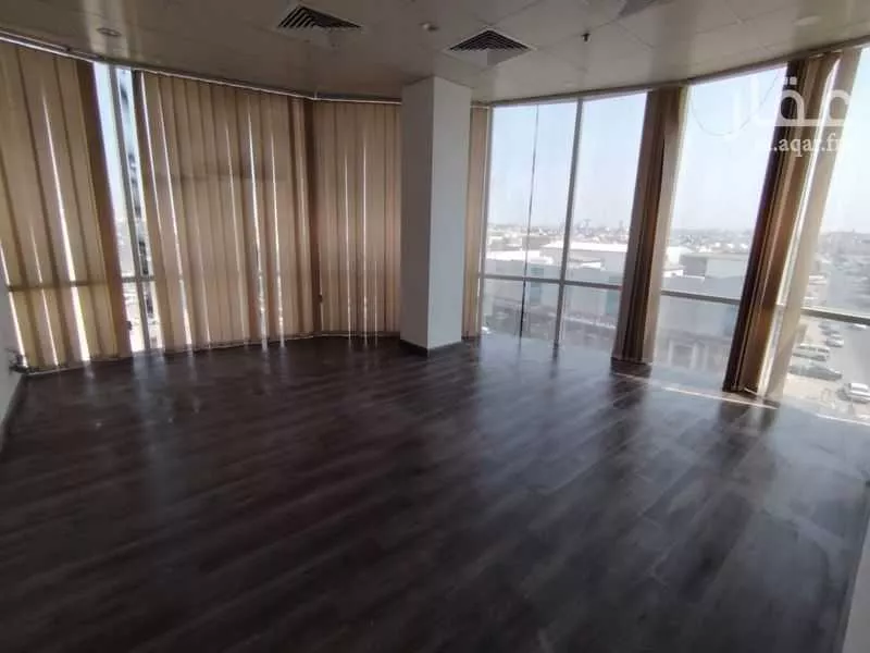 2 bedroom office in Al Aziziyah, Eastern Province 2