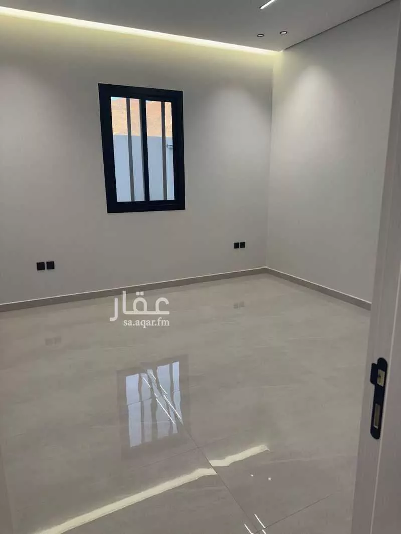5 bedroom villa in Al Shafiyah, Madinah 4