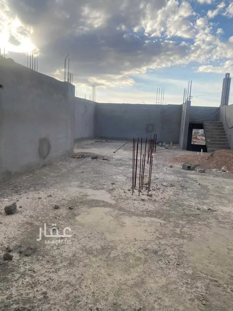 8 bedroom villa in Qalat Makhit 9