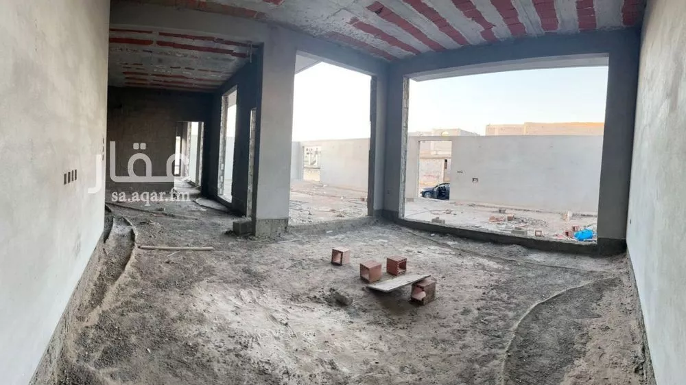 5 bedroom villa in King Fahd 3