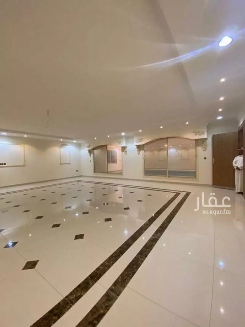 16 bedroom duplex in Al Ranuna 8