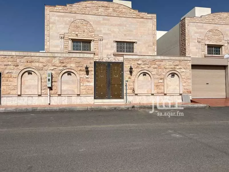 16 bedroom duplex in Al Ranuna 9