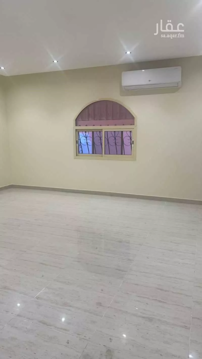 19 bedroom building in Al Jisr, Eastern Province 10