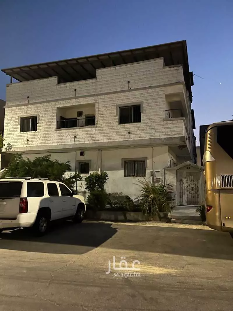 12 bedroom building in Al Thuqbah, Eastern Province 2