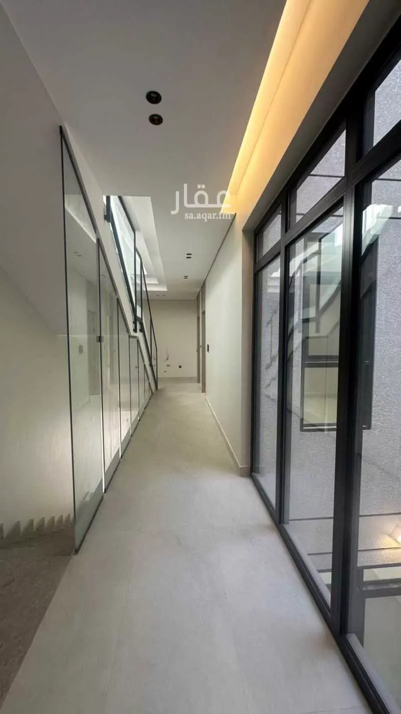 4 bedroom villa in Mudhainib 4