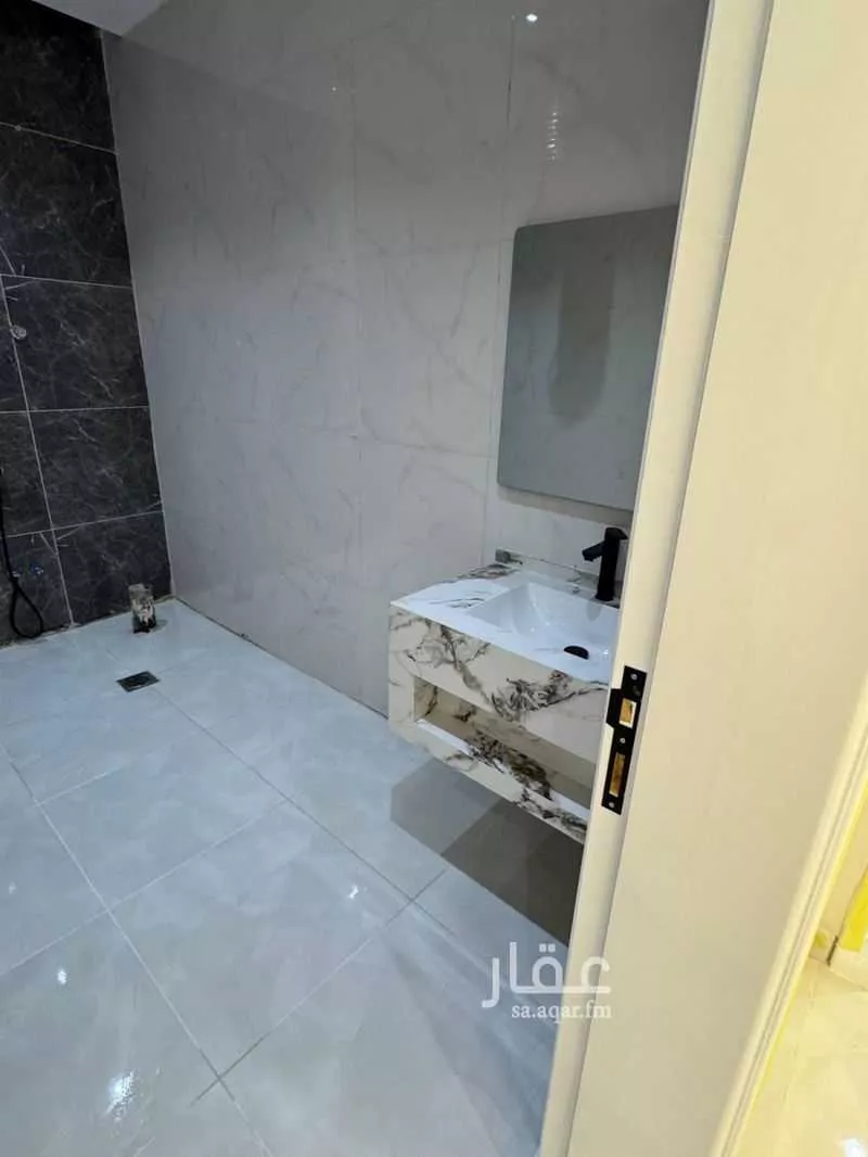 8 bedroom villa in Al Salam, Madinah 6