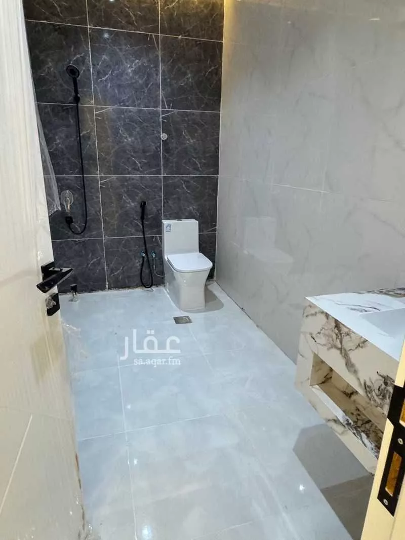 8 bedroom villa in Al Salam, Madinah 12
