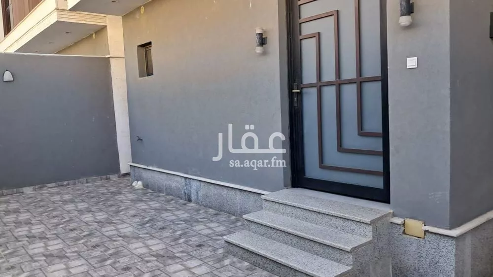 فيلا 7 غرف في الصالحية 7