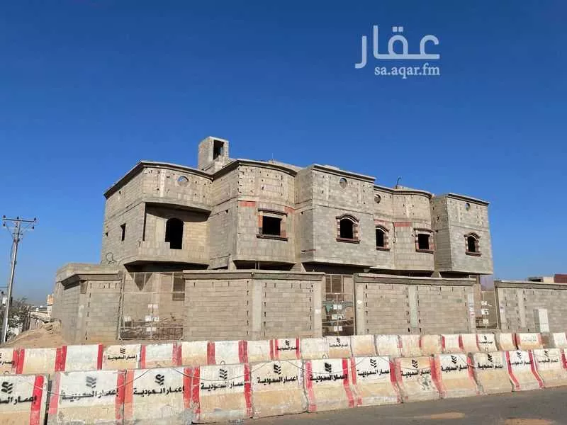 12 bedroom villa in King Fahd 2