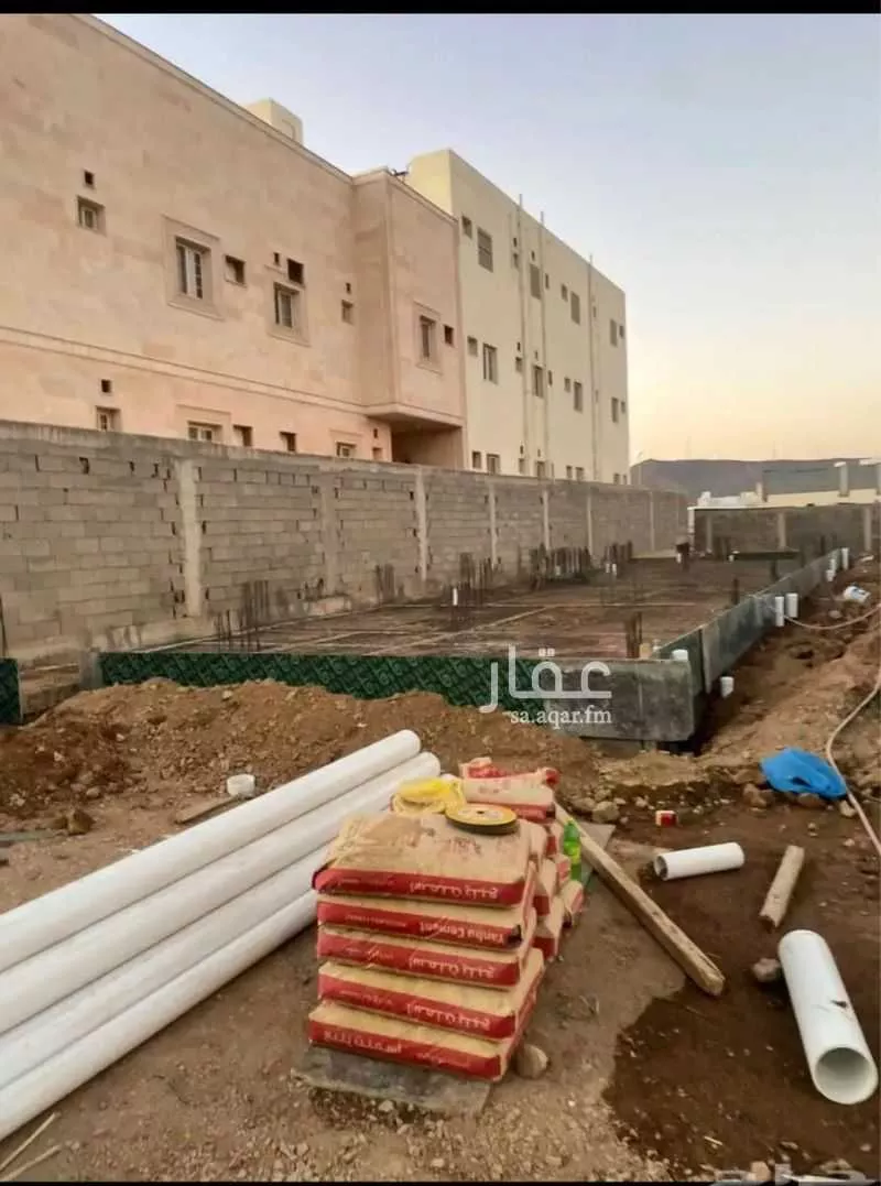 7 bedroom villa in Al Sakb 10