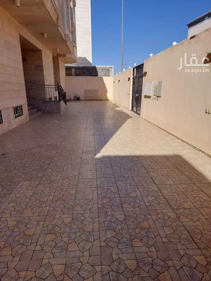 11 bedroom apartment in Al Jabrah 3