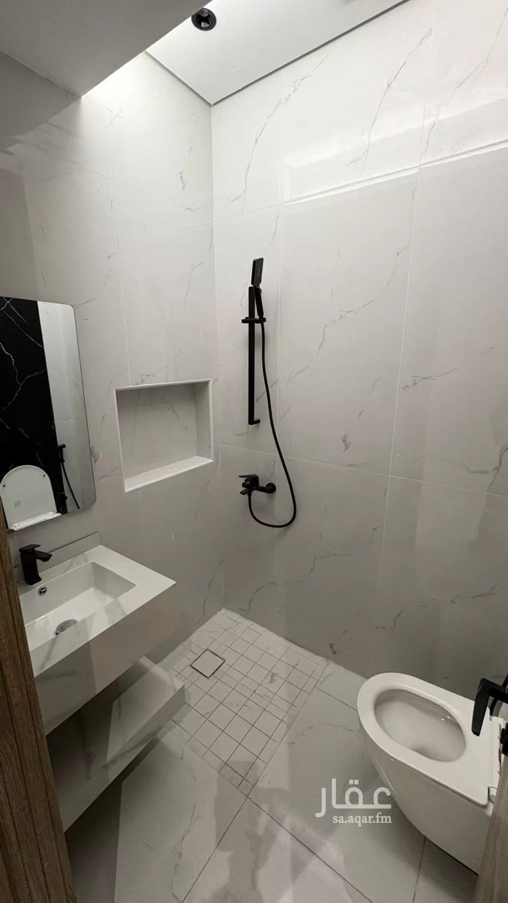 فيلا 5 غرف في شوران 3