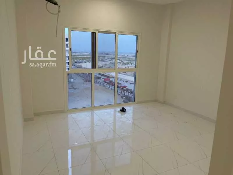 4 bedroom apartment in Al Fursan, Eastern Province 9