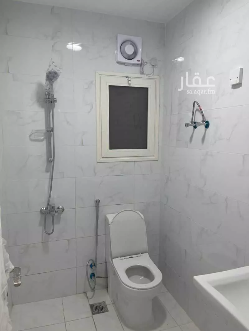 4 bedroom apartment in Al Fursan, Eastern Province 8