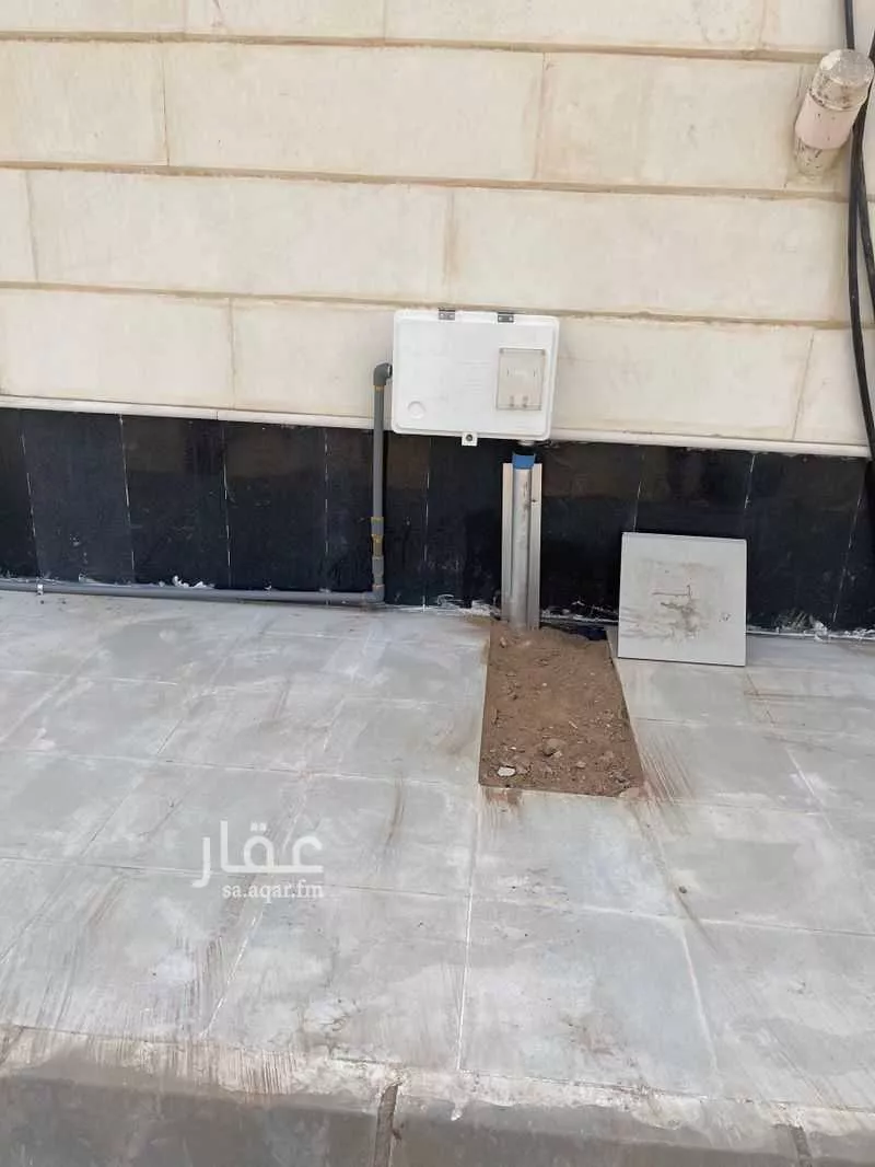 7 bedroom villa in Al Difa 6