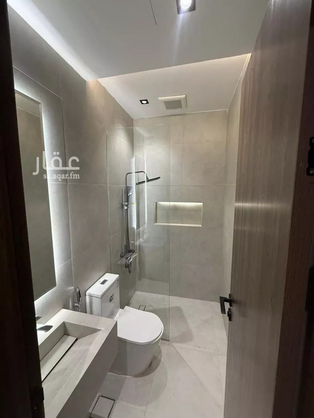 5 bedroom apartment in Ayn Al Khayf, Madinah 3