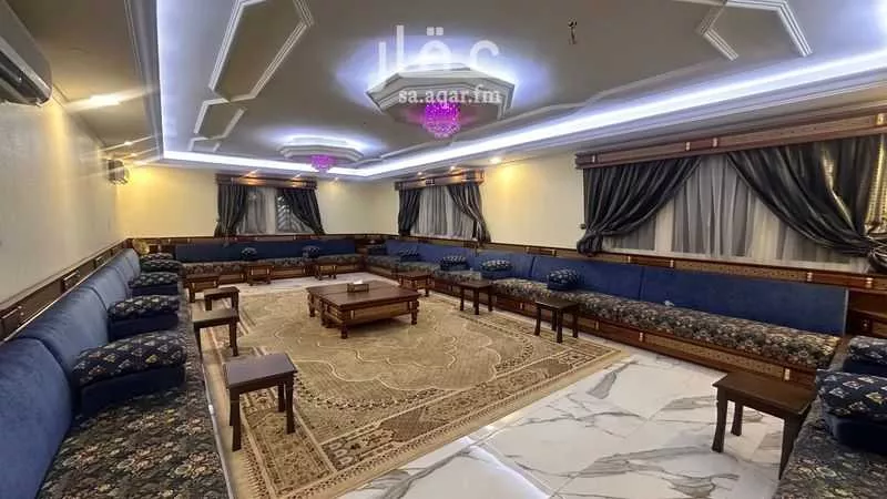 فيلا 7 غرف في الدفاع 14